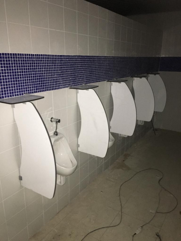 Onde Encontro Porta Banheiro Ts Laminado Estrutural 10mm Ibirapuera - Laminado Estrutural Ts Divisoria para Banheiros