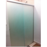 Divisoria de Vidro Temperado para Cozinha