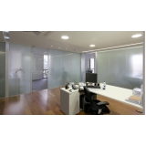Divisoria de Vidro Temperado para Empresas