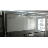 instalação de divisoria de vidro para lavanderia Luz instalação de divisoria de vidro para lavanderia Luz